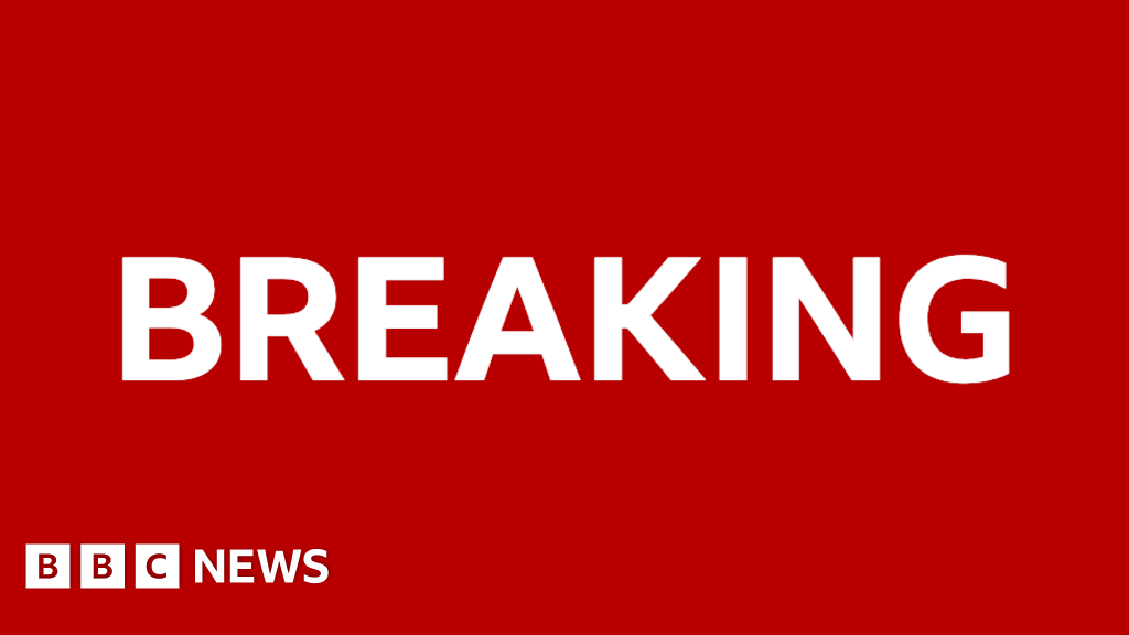 Unite union suspends Rayner’s membership over bin strikes