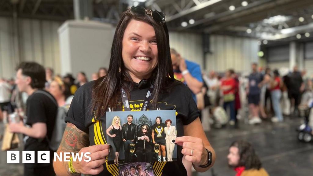 Ozzy Osbourne fans’ joy after paying £666 for Comic Con meeting